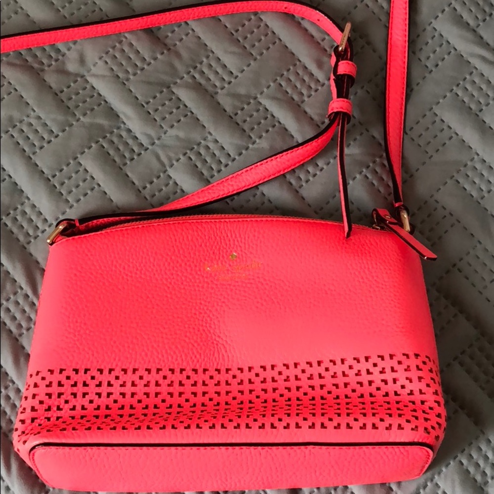 Hot pink Kate spade cross body NWTT